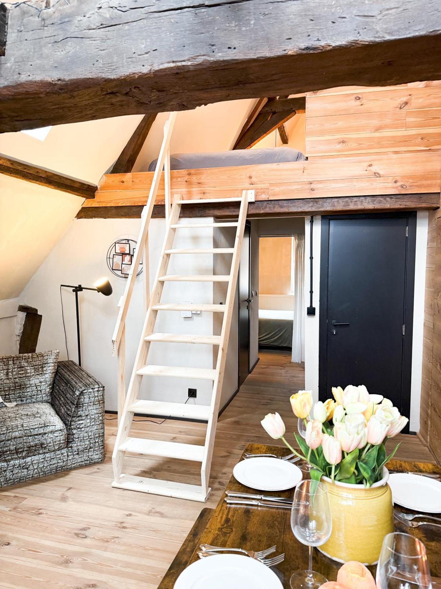 Loulou Home'S Antwerpen Eksteriør billede